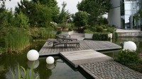 2 naturnahe Anlagen